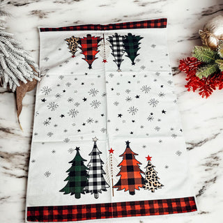 Christmas dish towel with red and black gingham ends and hand-drawn snowflakes
Holiday hand towel featuring gingham Christmas tree designs in various colors
Christmas Kitchen Hand towel
Christmas dish towels on sale
Christmas dish towels bulk
Christmas tea towel emboridery designs