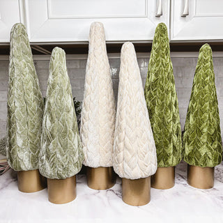 Gold-Accented Velvet Christmas Trees – Perfect for High-End Mantle Decor
Chic Velvet Christmas Tree Decorations – Faux Trees in Cream & Green for Luxe Decor