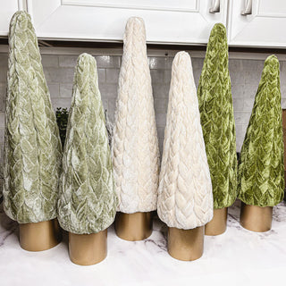 Classic Velvet Christmas Tree Decor – Luxury Holiday Mantle Accent Pieces
Sophisticated Green and Cream Velvet Christmas Trees – Luxe Holiday Display